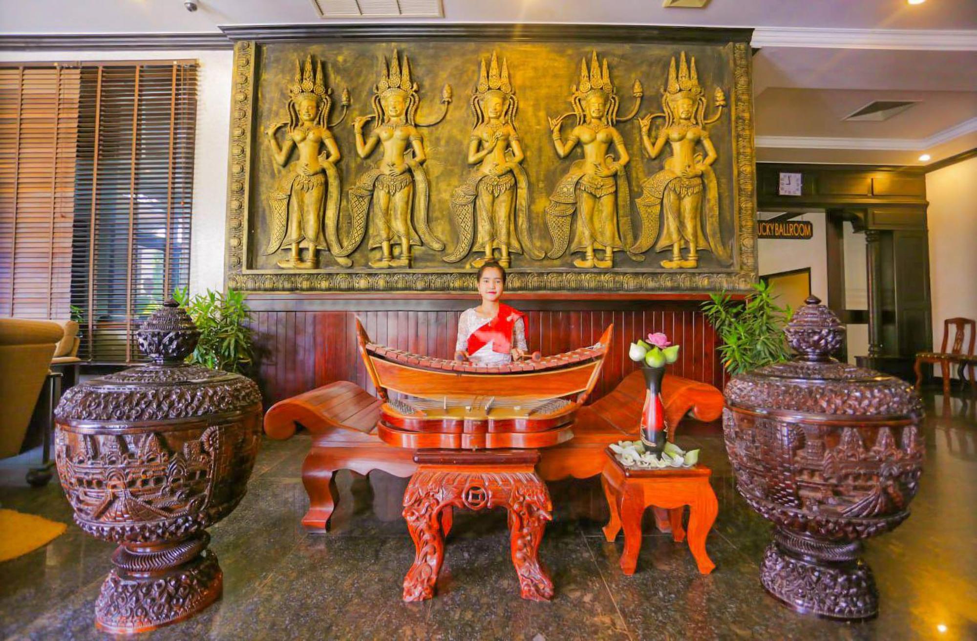Lucky Angkor Hotel & Spa Сиемрип Экстерьер фото