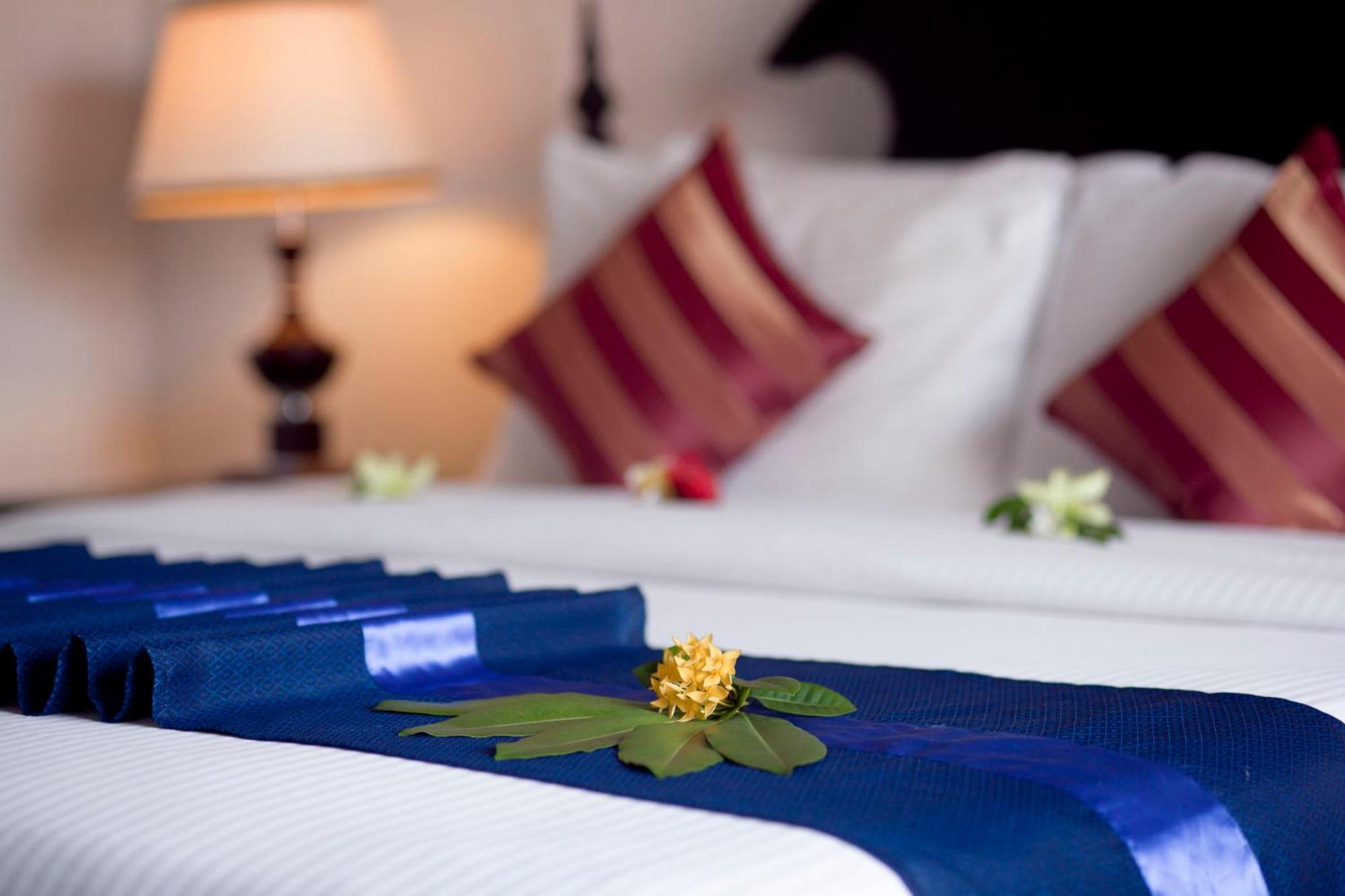 Lucky Angkor Hotel & Spa Сиемрип Экстерьер фото